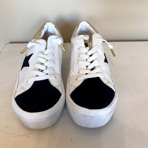 Steve Madden sneakers